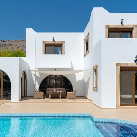 Navarone With Private Pool Vila Líndos