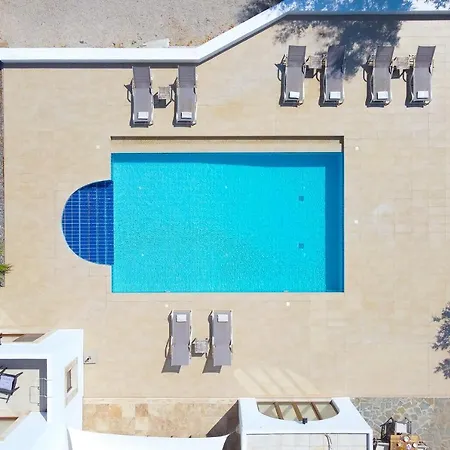 Navarone With Private Pool Vila *